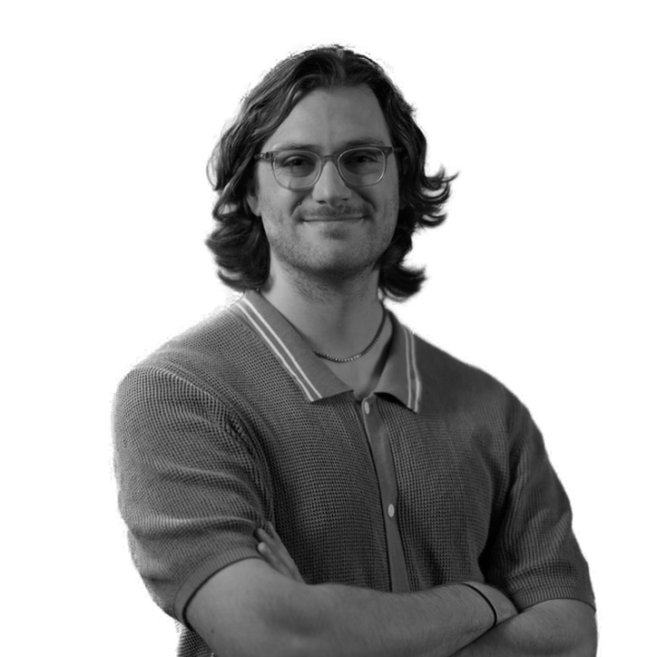 andrew mccotter bicknell instructor headshot 724x724 transparent bw - eSys[GroupBuy]